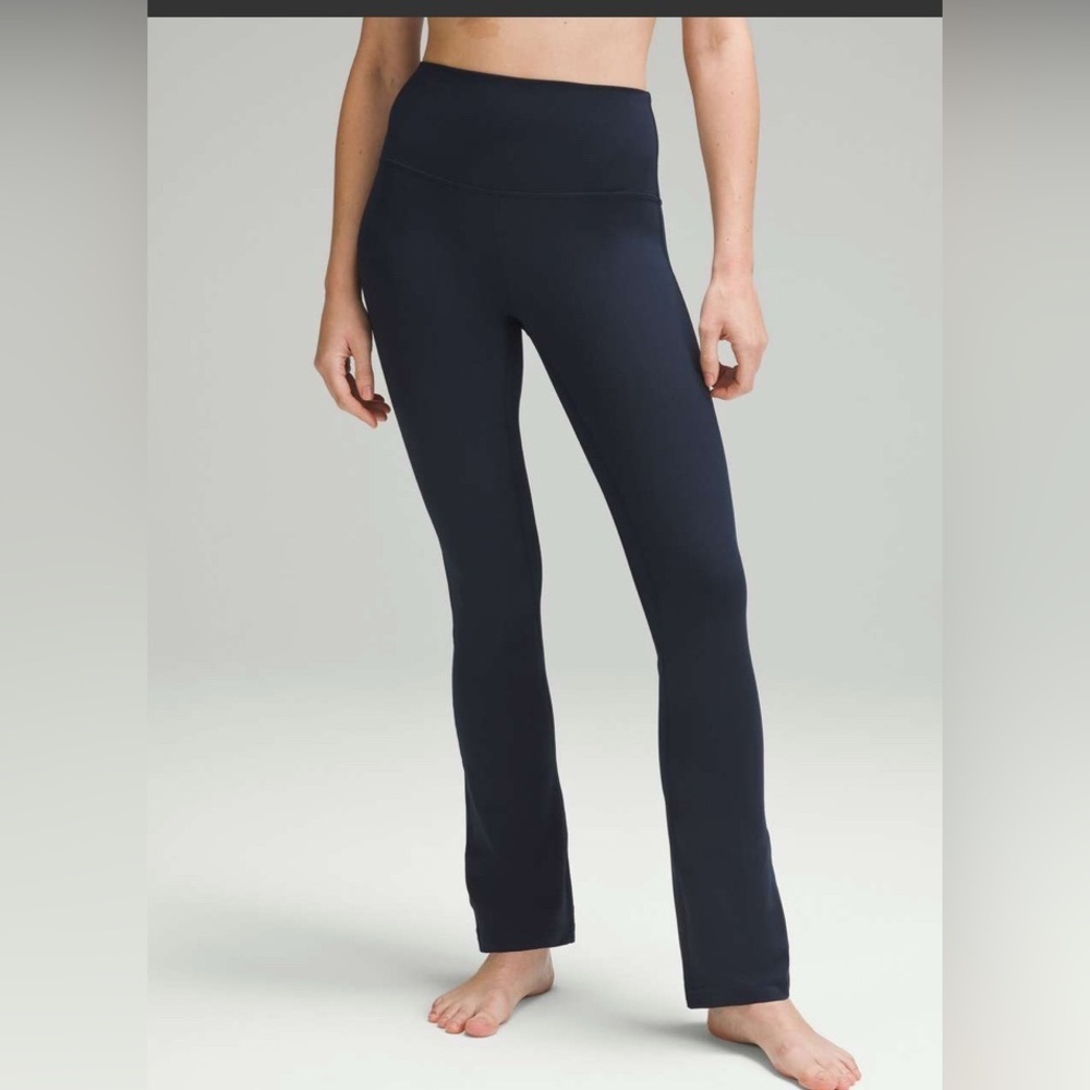 NWOT Lululemon Align High-Rise Mini-Flared Pant 28"